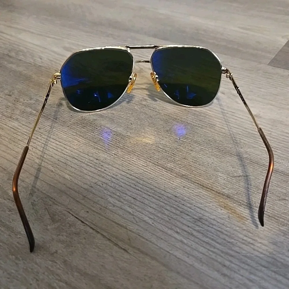 Valentino V632 Sunglasses 962 140 Gold Tone 58-14mm Vintage‎ Made Italy W/ Case